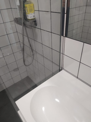 лиговский пр. 271 - душевая перегородка 1000x2105