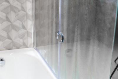 шторка для ванны стеклянная belbagno sela 120х140 складная