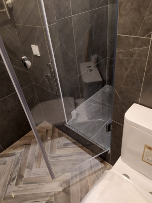 двинская 8 - распашная душевая дверь 600x1900